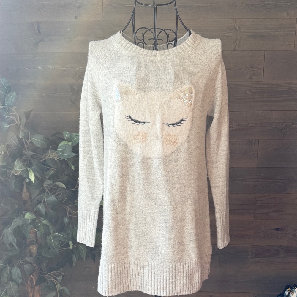 Cozy Cat Face sequence Sweater - Gray